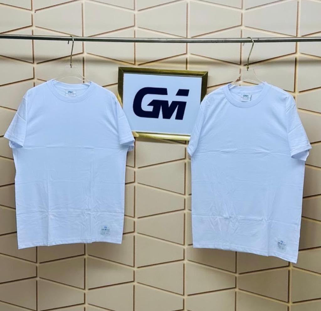 Plain tee